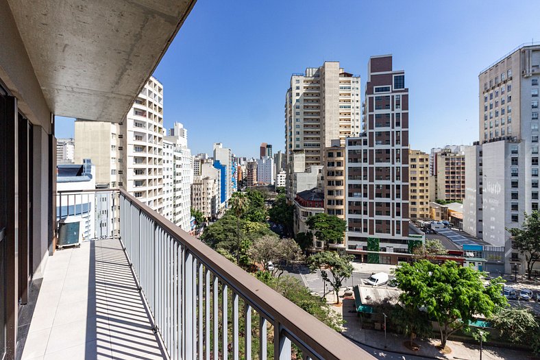 Apartamento com Vista e andar alto no Arouche