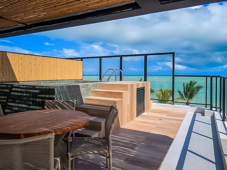 Gourmet Studio with Sea-Facing Pool